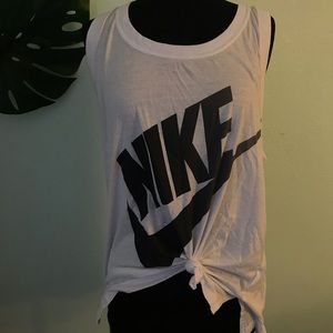 Nike workout tank top/muscle shirt